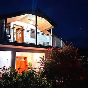 Samuela Cozy Retreat Сasa de vacaciones